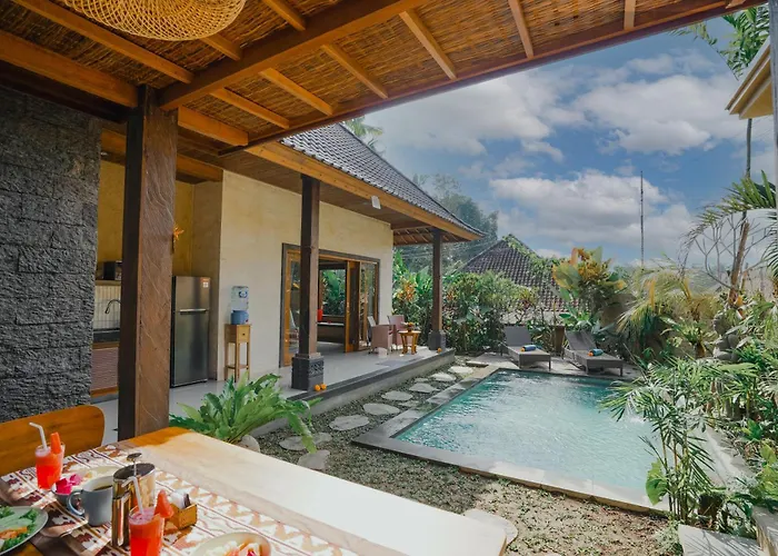 Tengah * Ubud